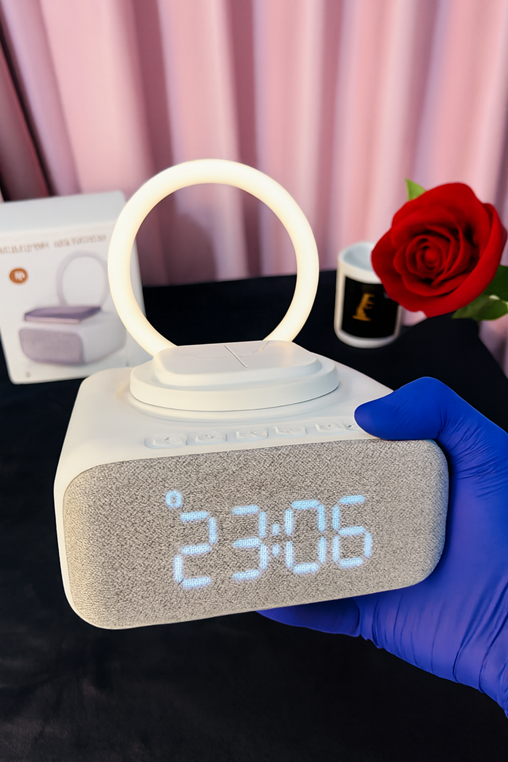 Stereo Mini Speaker with Digital Clock